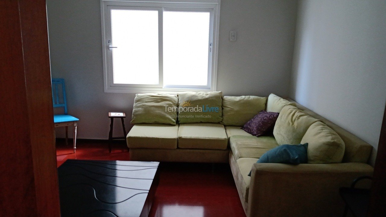Apartamento para aluguel de temporada em Curitiba (Agua Verde)
