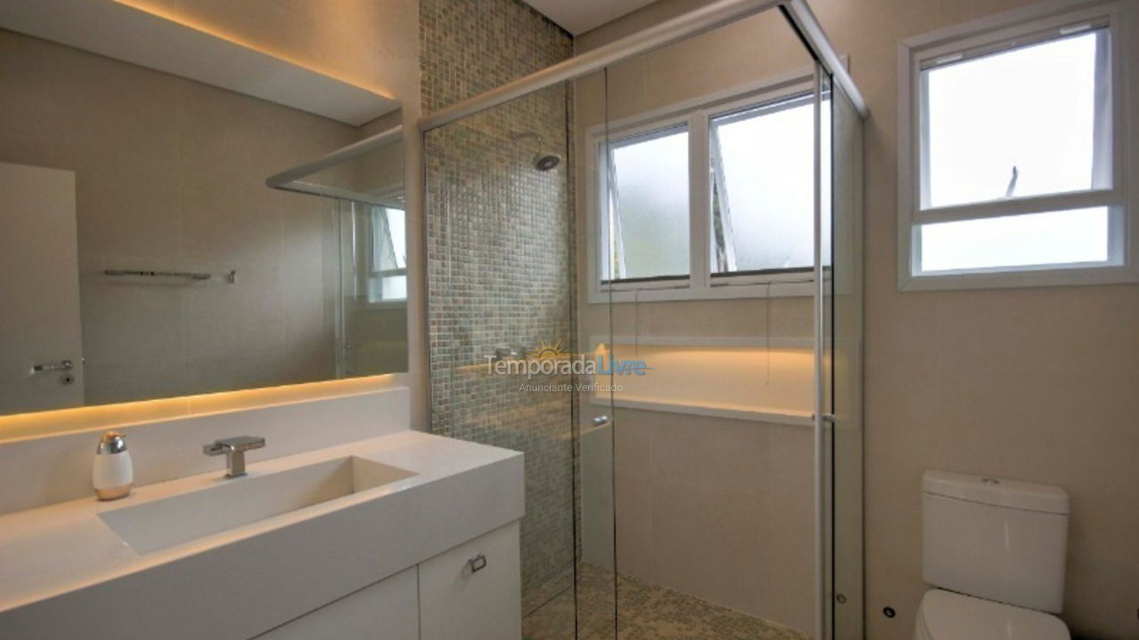 Casa para alquiler de vacaciones em Bertioga (Riviera)