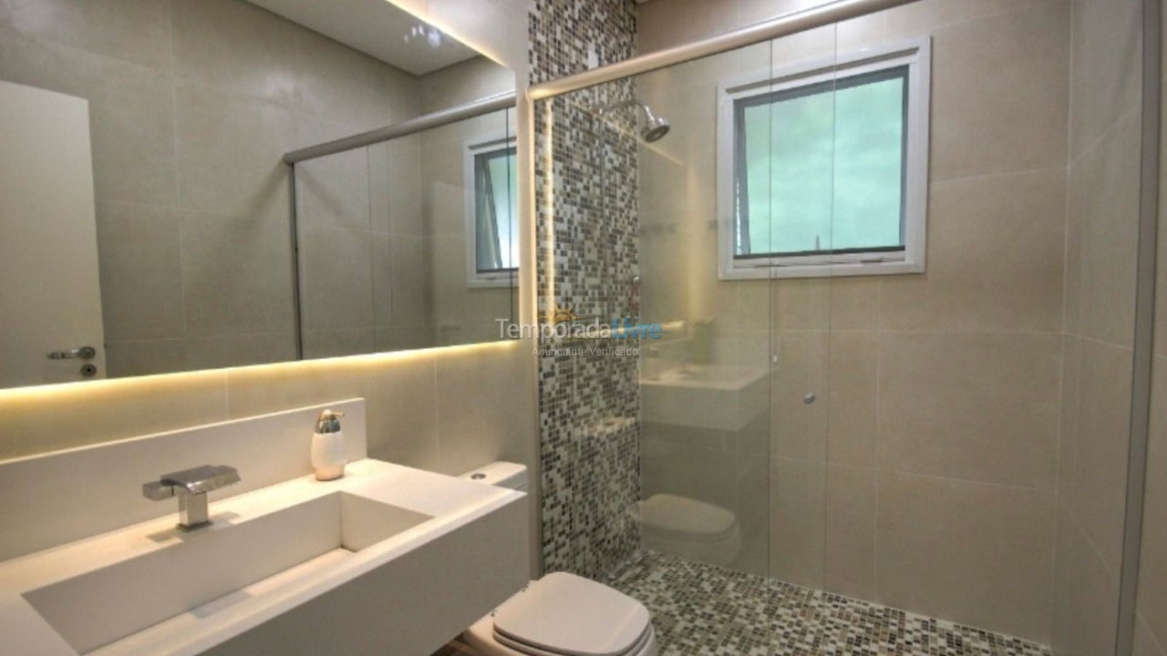 Casa para alquiler de vacaciones em Bertioga (Riviera)