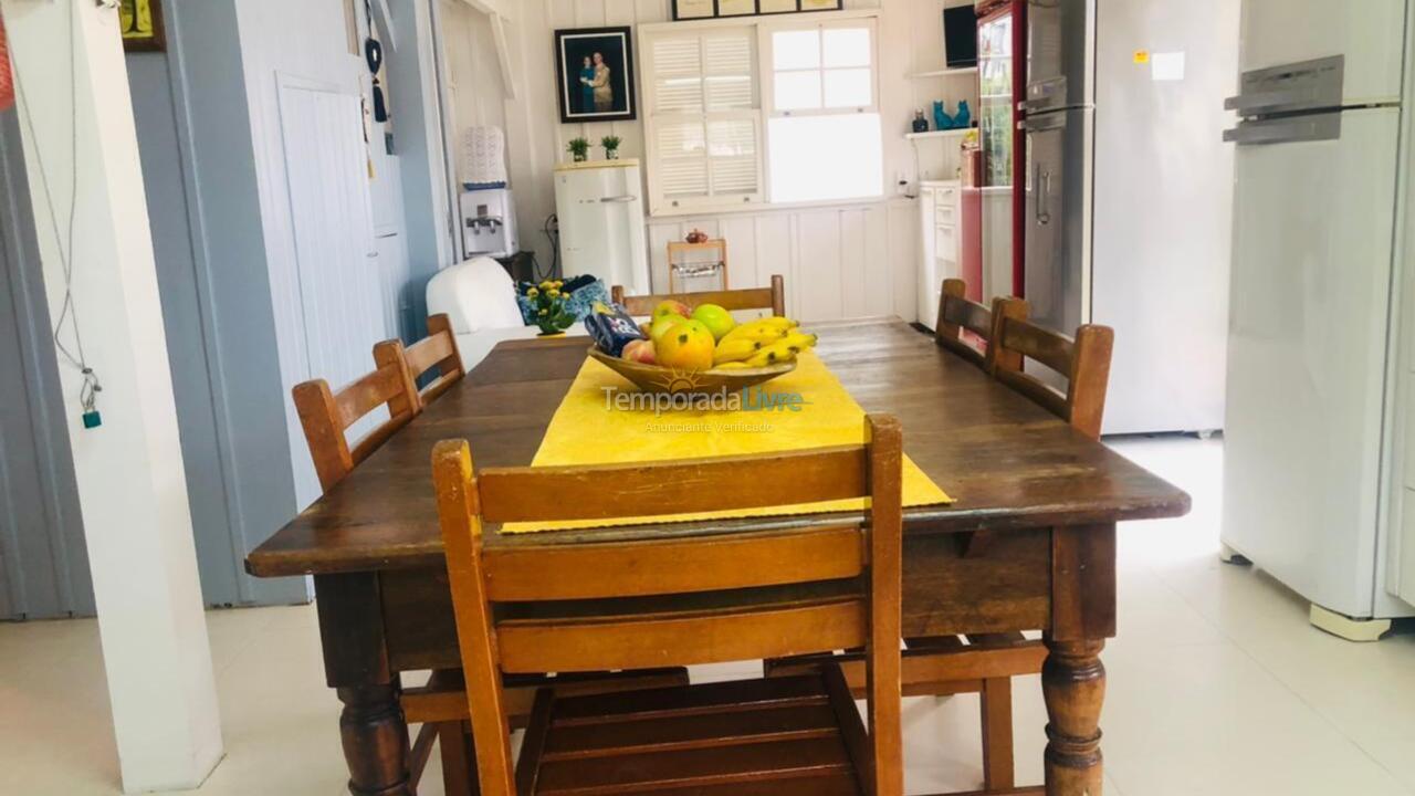 House for vacation rental in Florianópolis (Cachoeira do Bom Jesus)
