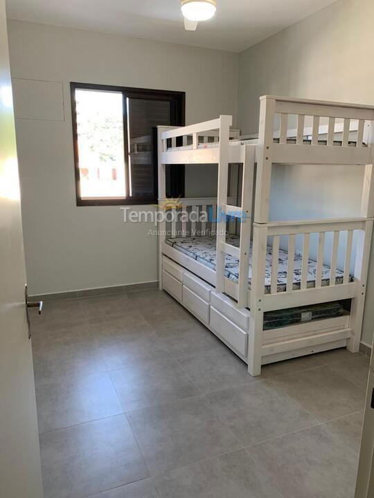 Apartamento para aluguel de temporada em Guarujá (Enseada)