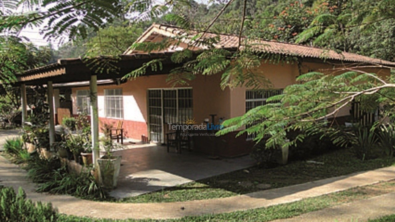 Chácara / sítio para aluguel de temporada em Santa Isabel (Granja Urupes)