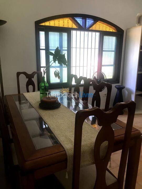Casa para aluguel de temporada em Itanhaém (Balneário Tupy)