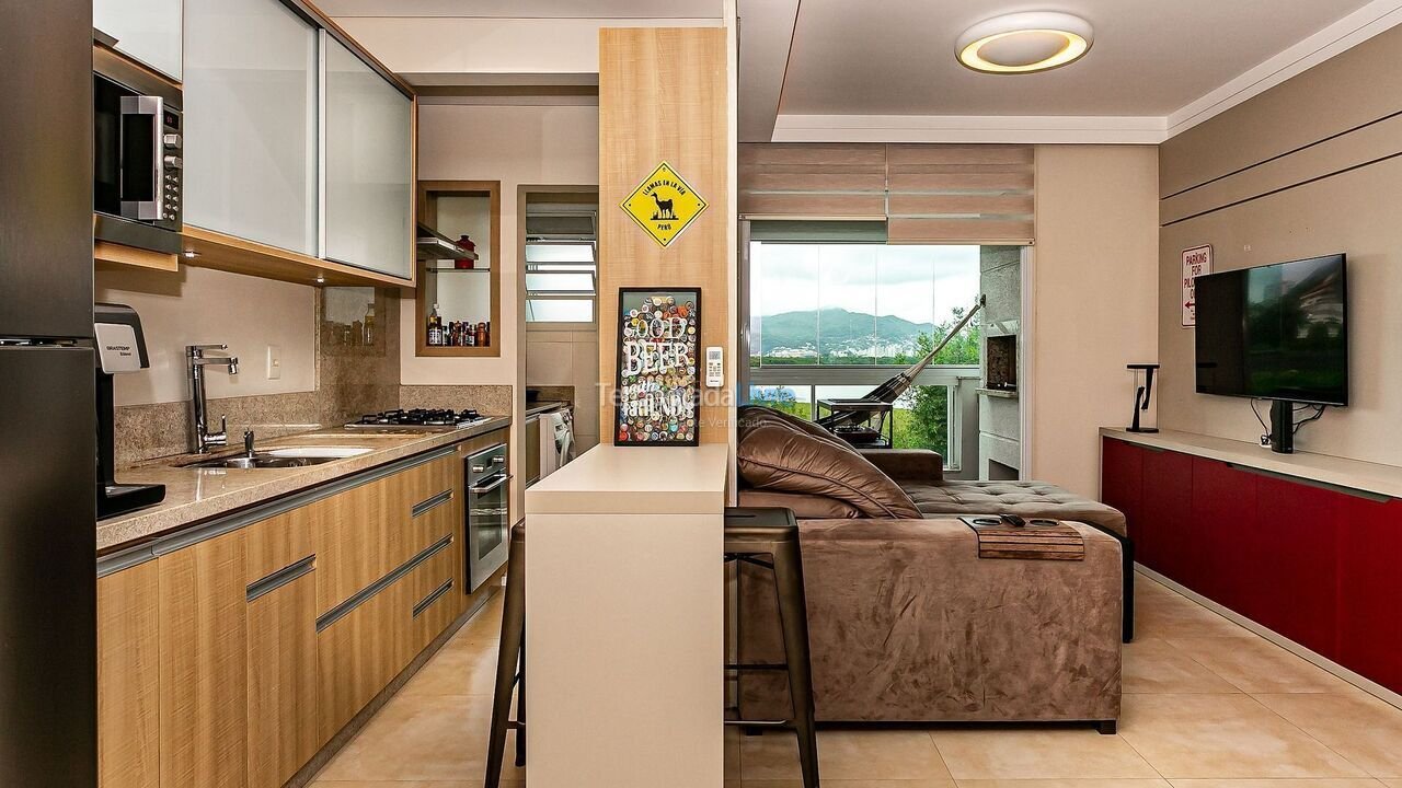 Apartamento para aluguel de temporada em Florianópolis (João Paulo)