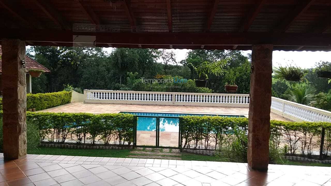 Granja para alquiler de vacaciones em Itupeva (Guacuri)