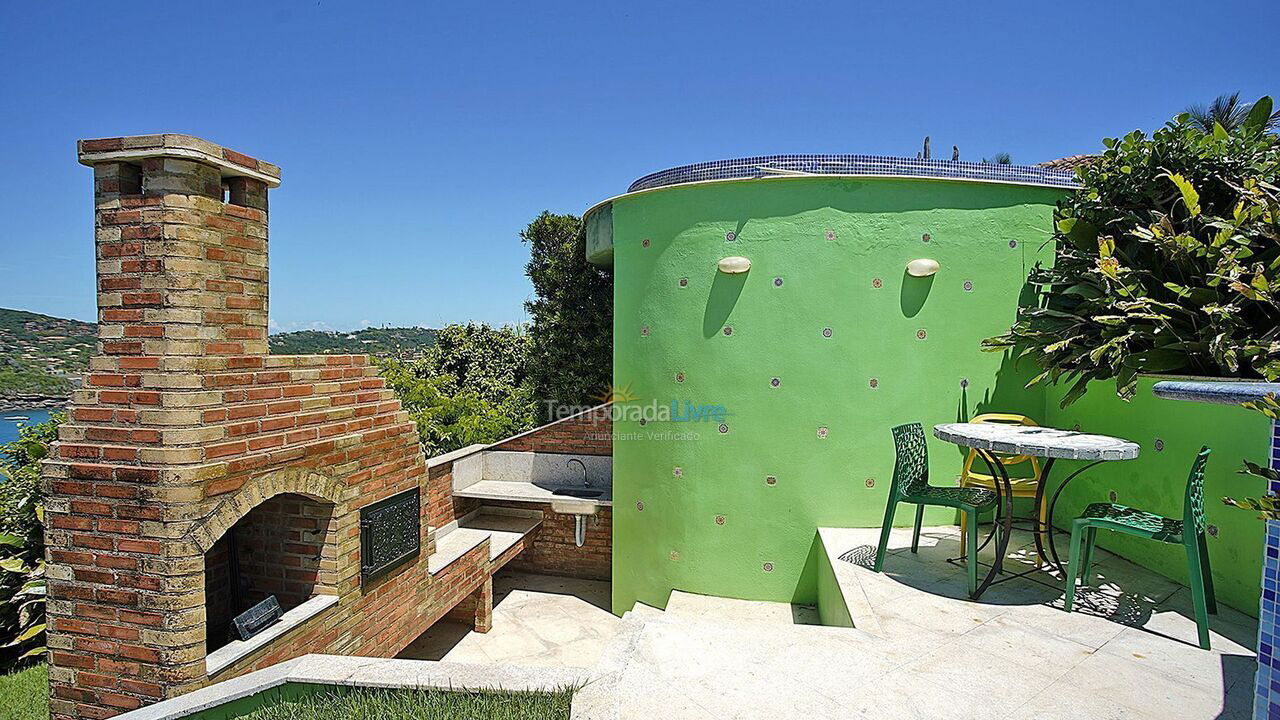 Casa para aluguel de temporada em Armação dos Búzios (Praia da Ferradura)