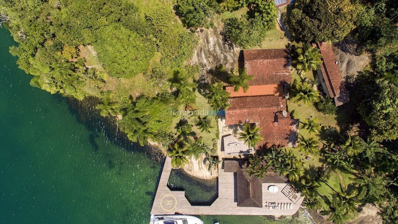 Casa para aluguel de temporada em Angra Dos Reis (Ilha Comprida)