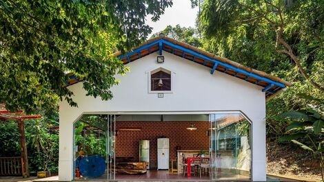 Rio486 - Linda casa clássica com 7 quartos e piscina no Jardim...
