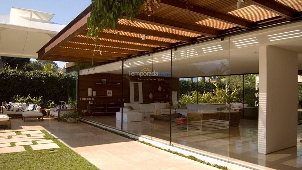 Casa para aluguel de temporada em Mangaratiba (Marina)
