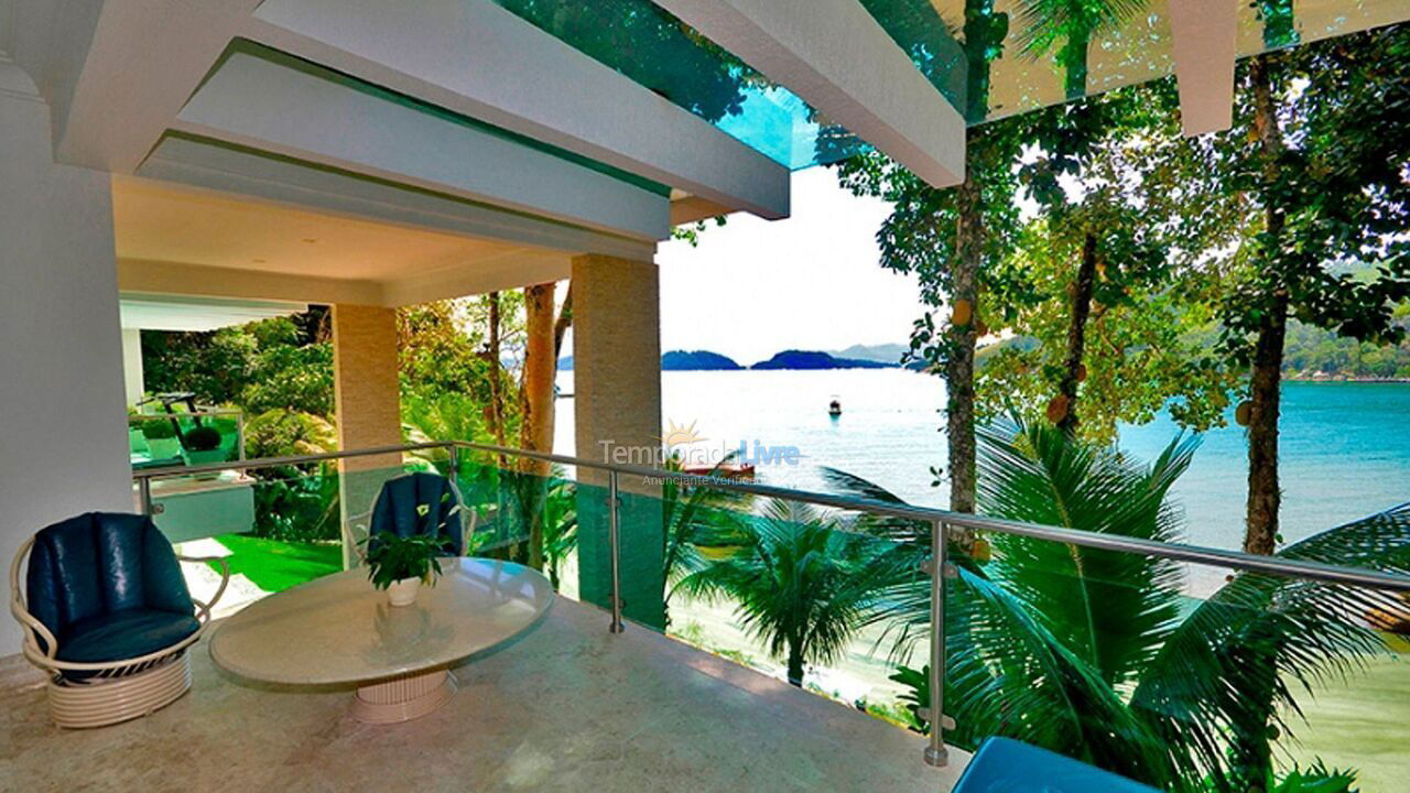 Casa para alquiler de vacaciones em Angra Dos Reis (Piraquara)