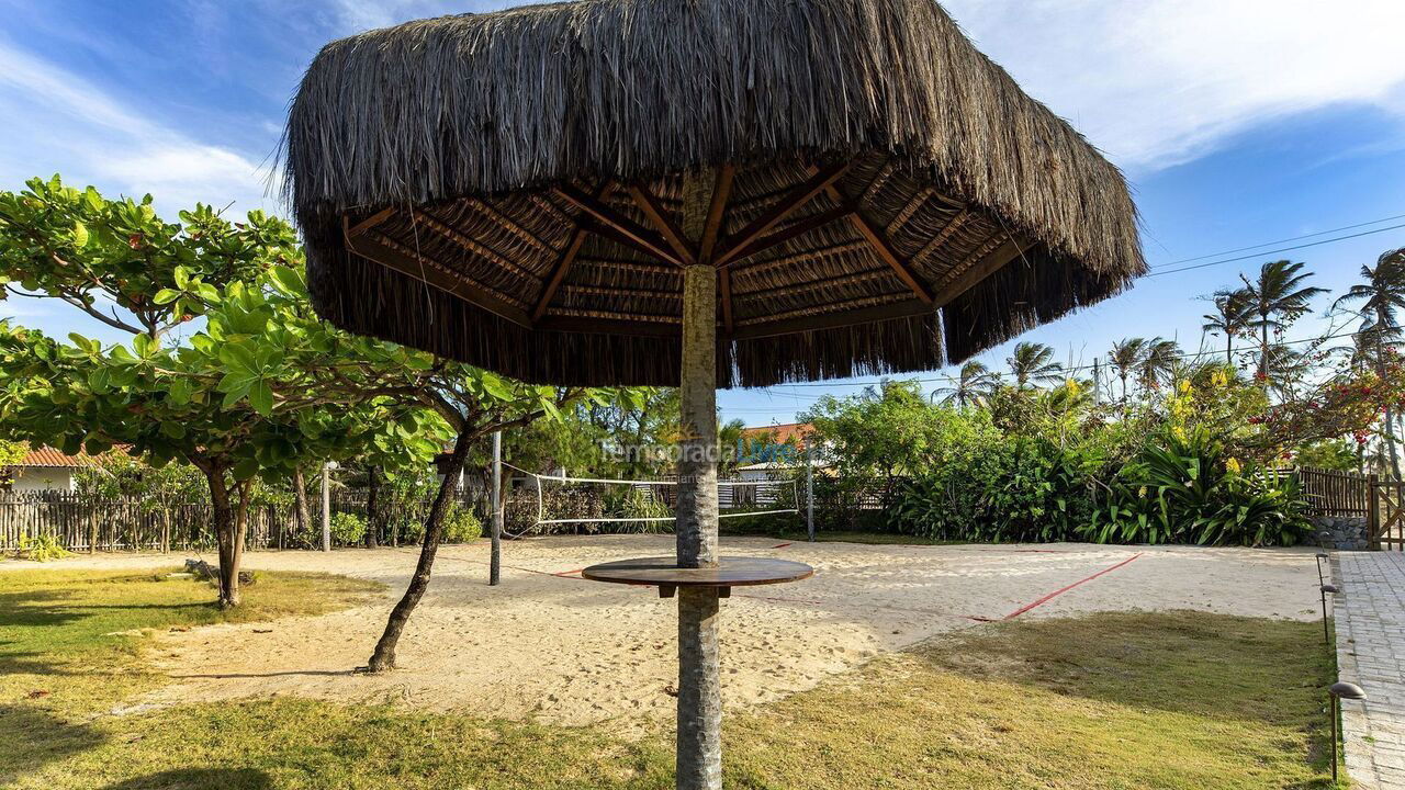 Casa para aluguel de temporada em Guajiru (Guajiru)