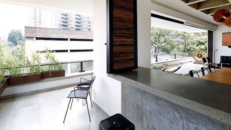 Med049 - Luxuoso apartamento com excelente vista em Medellin