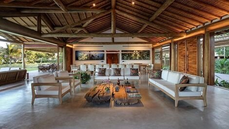 Bah015 - Incredible property of 10 suites in Trancoso