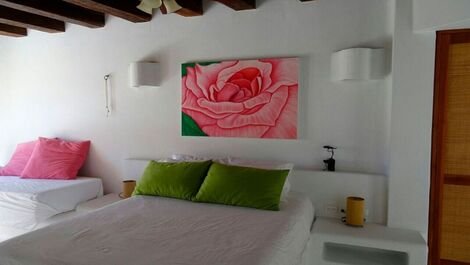 Car093 - Casa de 4 habitaciones con piscina en Cartagena