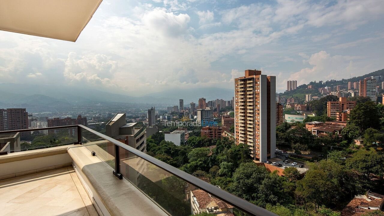 Casa para aluguel de temporada em Medellin (El Poblado)