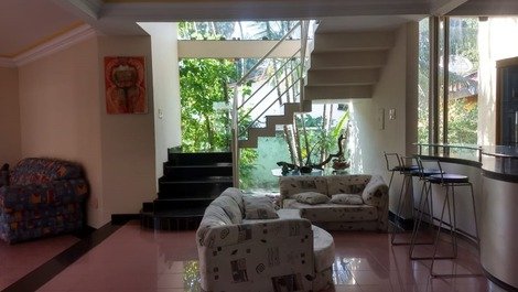 Excellent house with 05 rooms in low mundai