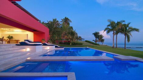 Ptm006 - Hermosa villa con piscina y hermosas vistas al mar