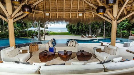 Ptm016 - Incredible Villa in Los Ranchos, Punta Mita