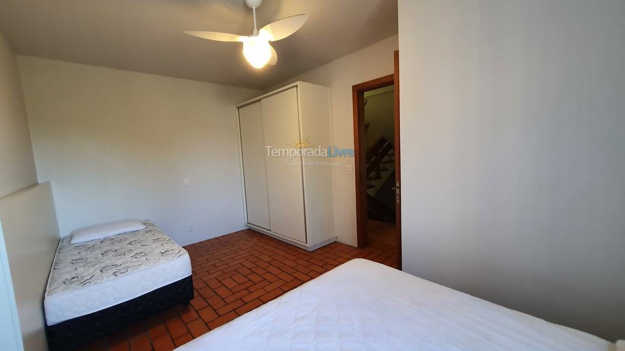 Casa para aluguel de temporada em Garopaba (Morrinhos)