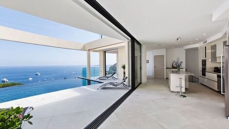 Azu005 - Villa com vista para a baía de Eze, Riviera Francesa