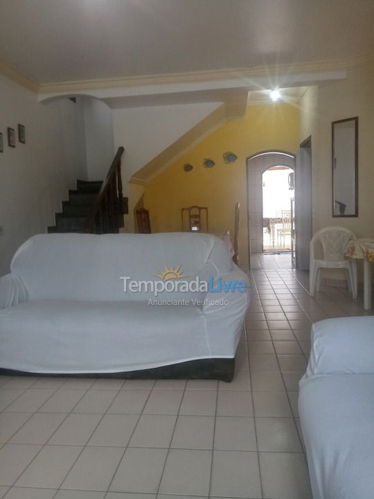 Casa para aluguel de temporada em Bertioga (Praia de Guaratuba)