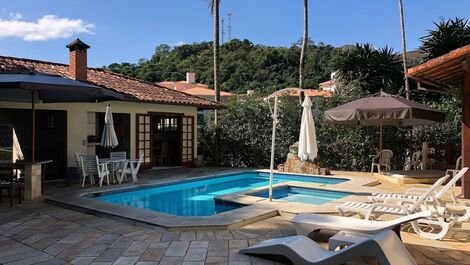 Casa para alugar em Petrópolis - Corrêas