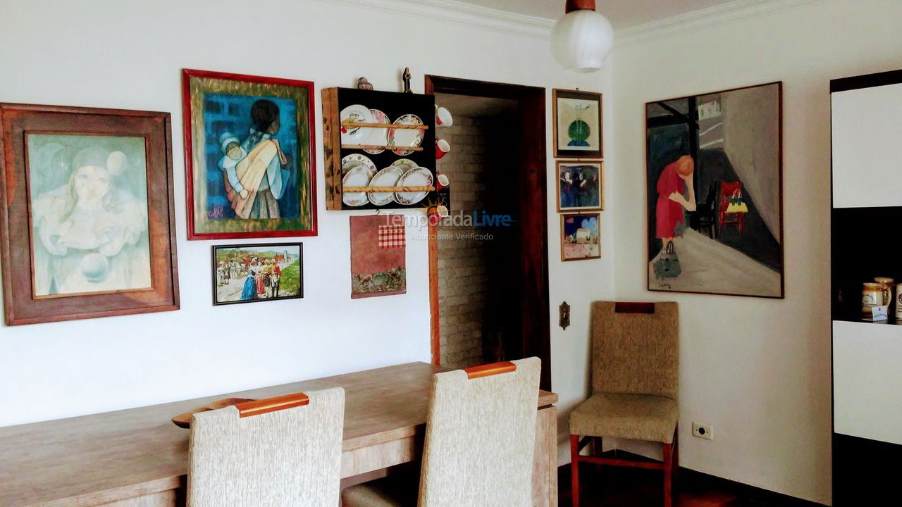 Apartamento para aluguel de temporada em Curitiba (Agua Verde)