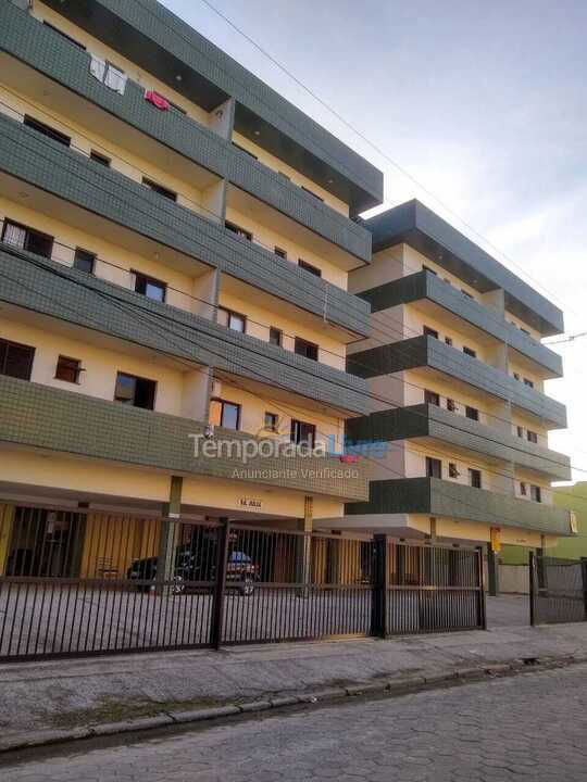 Casa para aluguel de temporada em Ubatuba (Praia Grande)