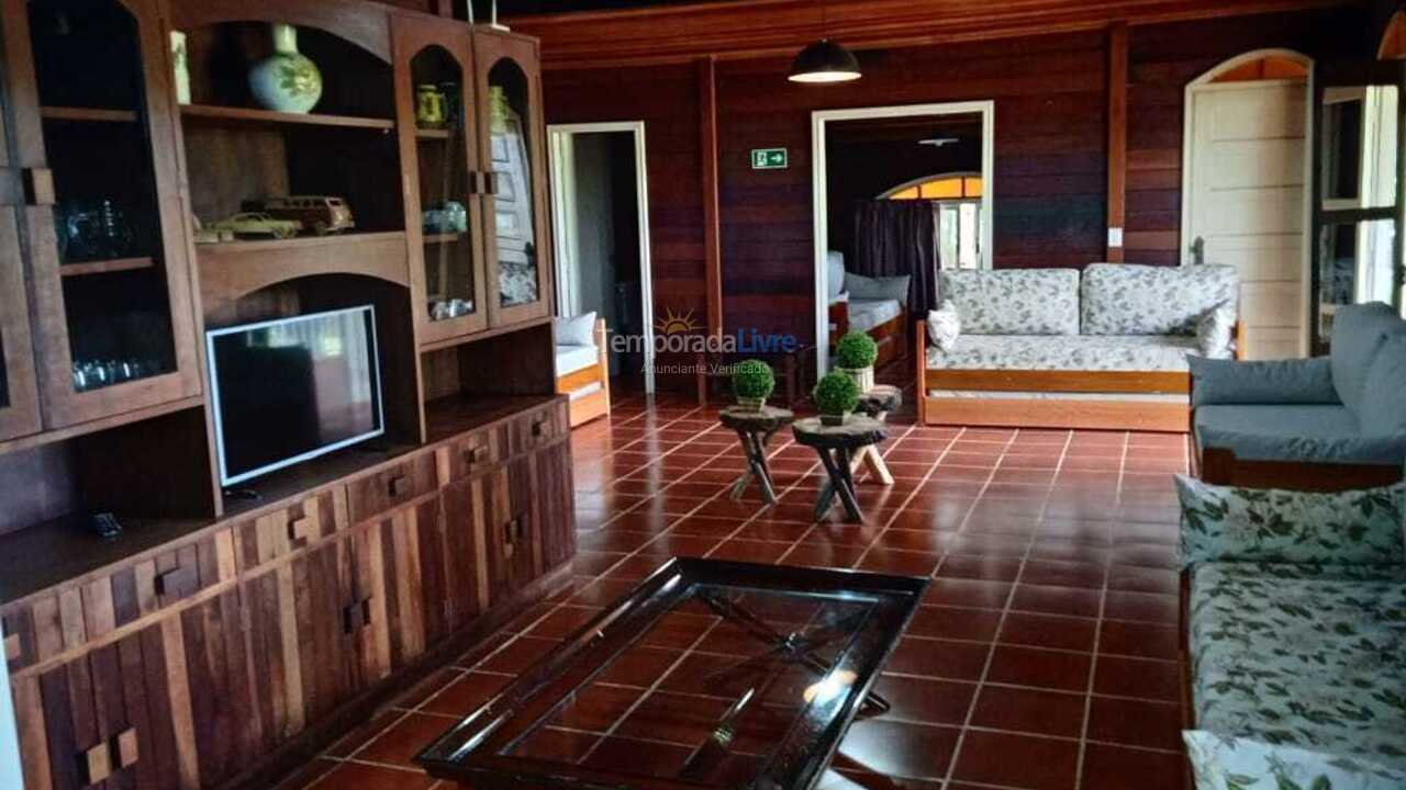 Chácara / sítio para aluguel de temporada em Santa Isabel (Santa Isabel)