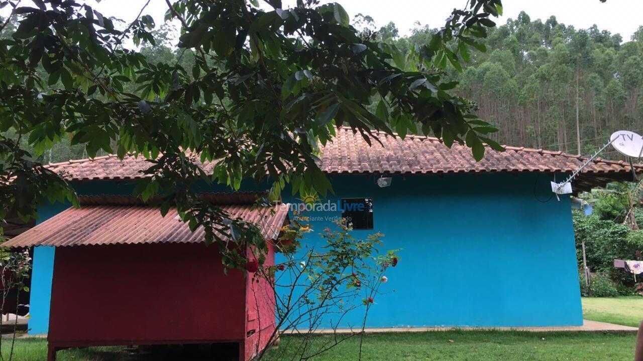 Granja para alquiler de vacaciones em Domingos Martins (Rio Ponte Domingos Martins)