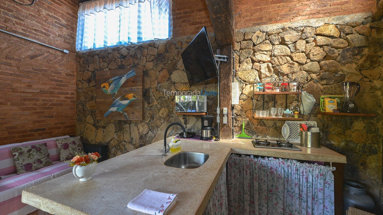 Casa para aluguel de temporada em Ilhabela (Praia Saco da Capela)