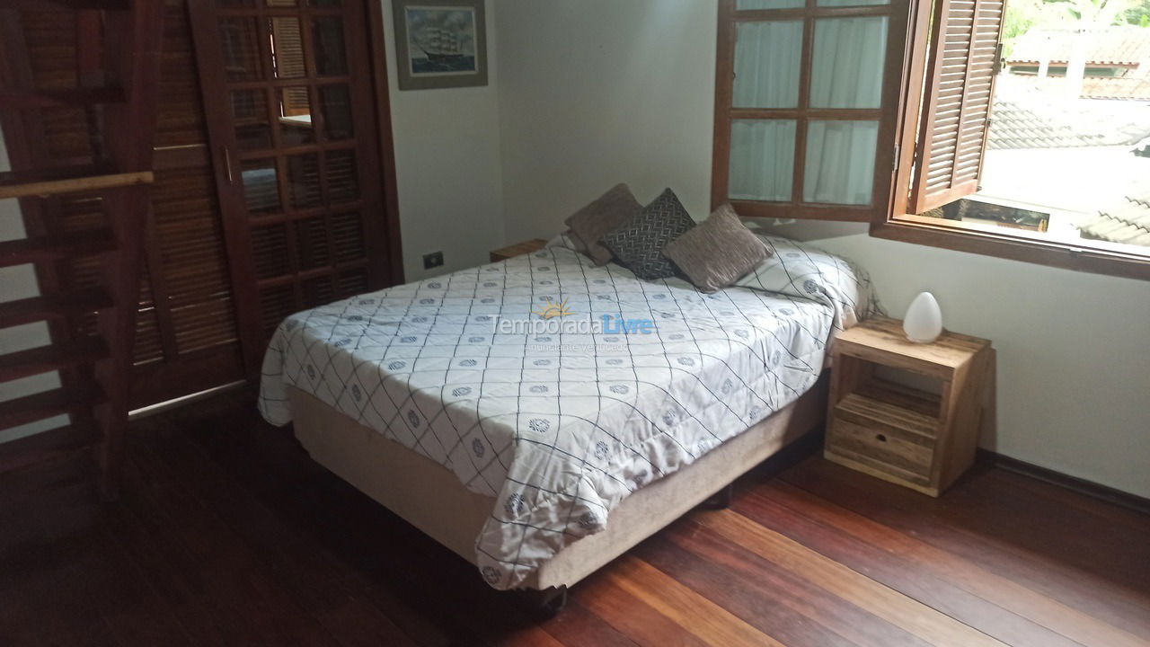 Casa para aluguel de temporada em Bertioga (Riviera de São Lourenço)