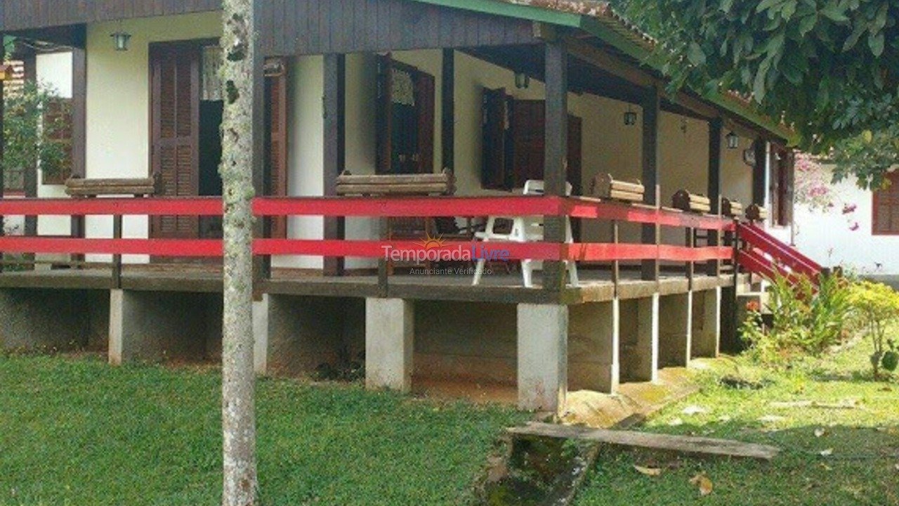Chácara / sítio para aluguel de temporada em Santo Antônio do Aventureiro (Zona Rural)