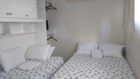 Apartamento com quartos estilo kitnet