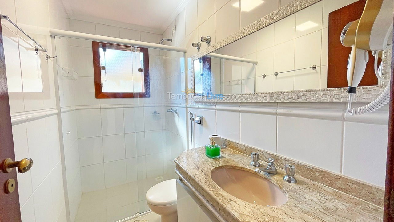 Apartment for vacation rental in São Sebastião (Maresias)