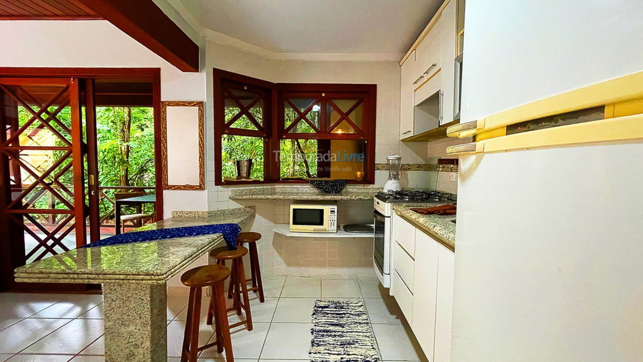 Apartment for vacation rental in São Sebastião (Maresias)