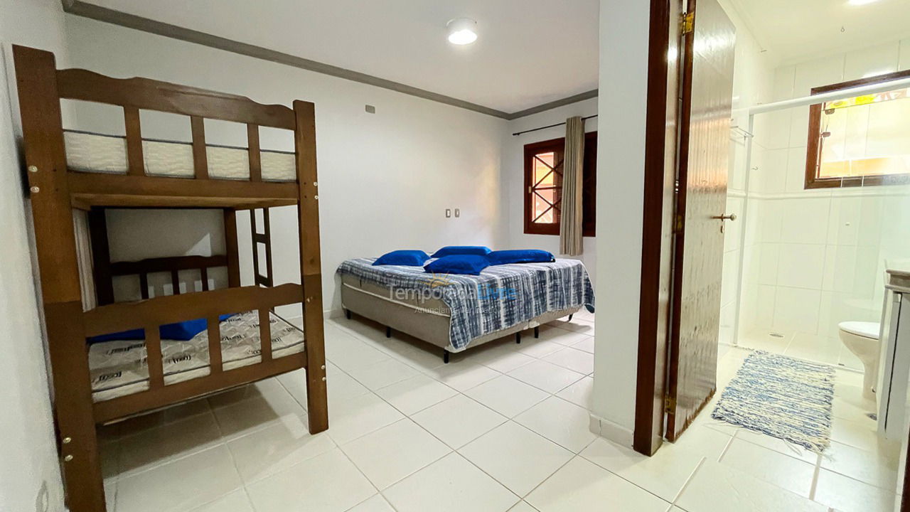 Apartment for vacation rental in São Sebastião (Maresias)