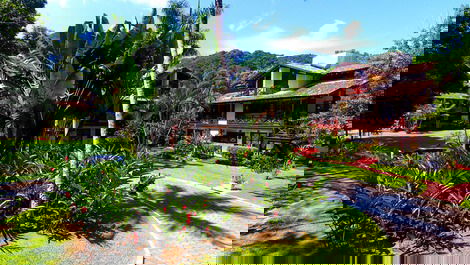 Rua interna do residencial