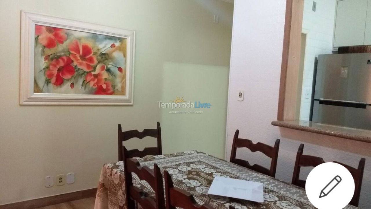 Apartamento para aluguel de temporada em Ubatuba (Centro)