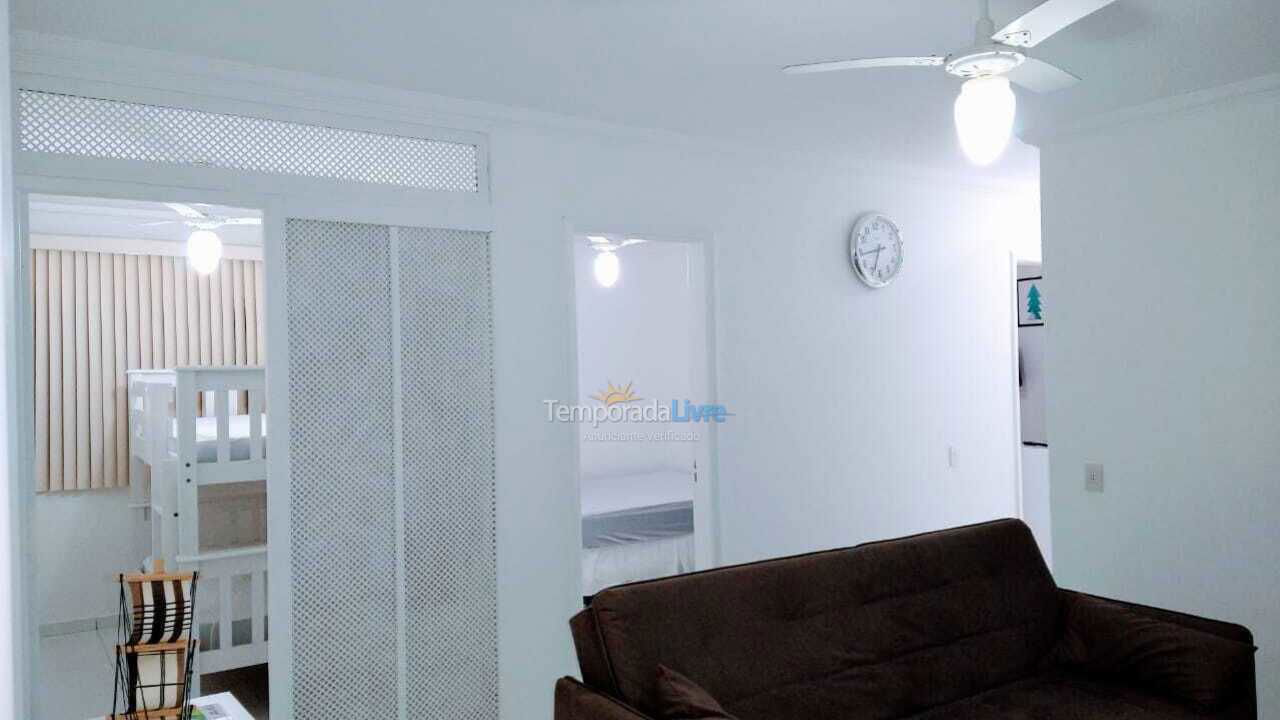 Apartamento para aluguel de temporada em Matinhos (Caiobá)