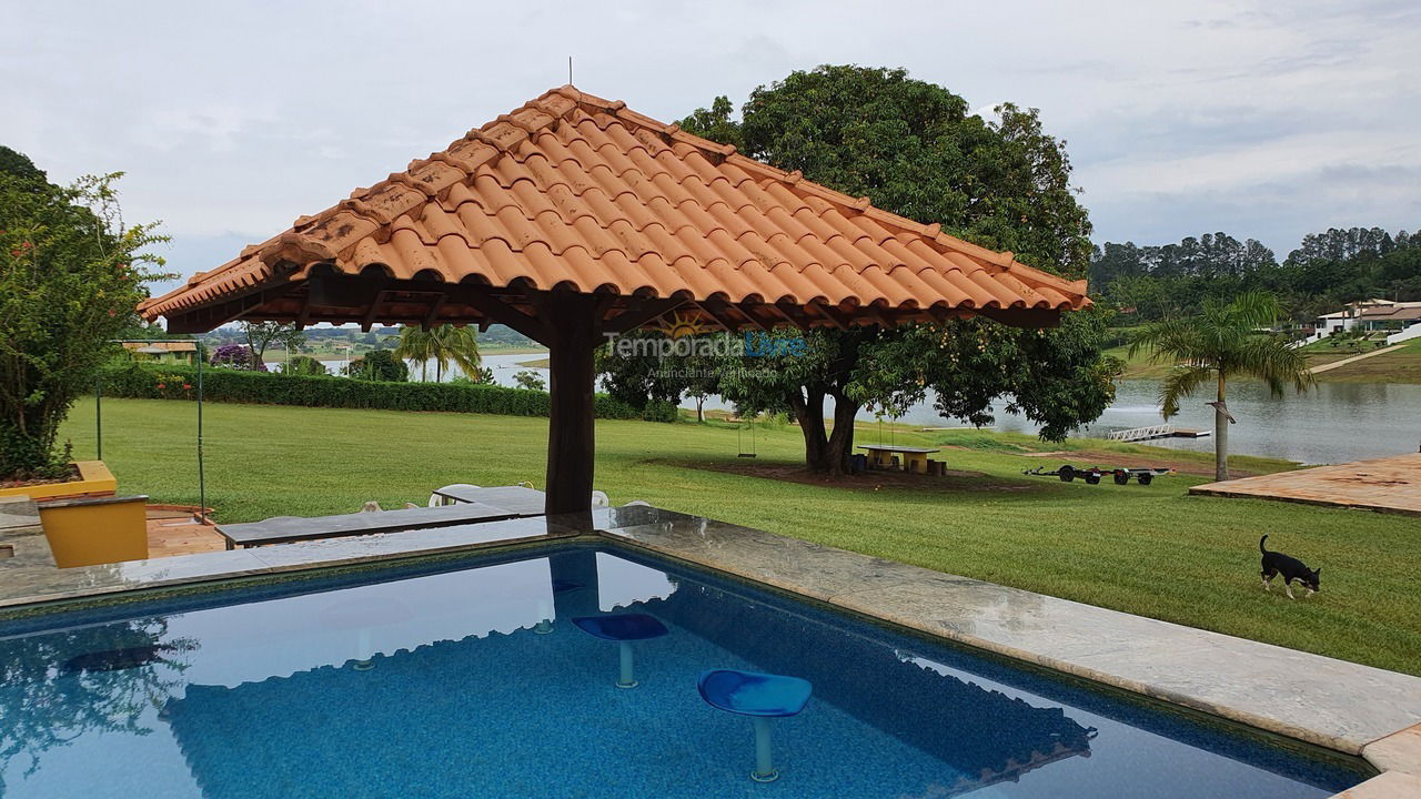 Casa para aluguel de temporada em Avaré (Represa)