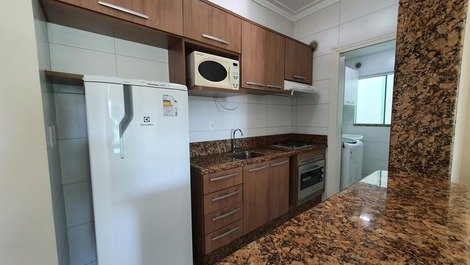 Apartment with 2 bedrooms in the center of Bombinhas