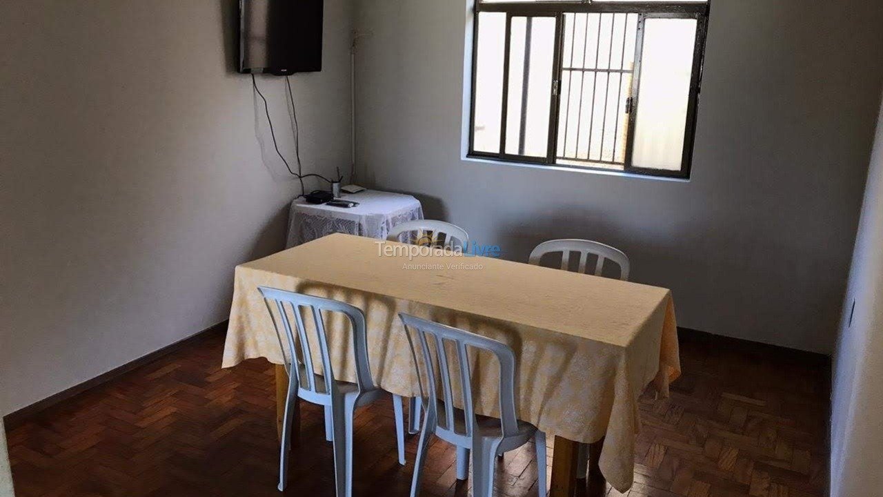 Casa para aluguel de temporada em Piumhi (Bairro dona Vicentina)