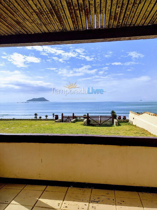 Casa para aluguel de temporada em Armação dos Búzios (Praia da Marina)