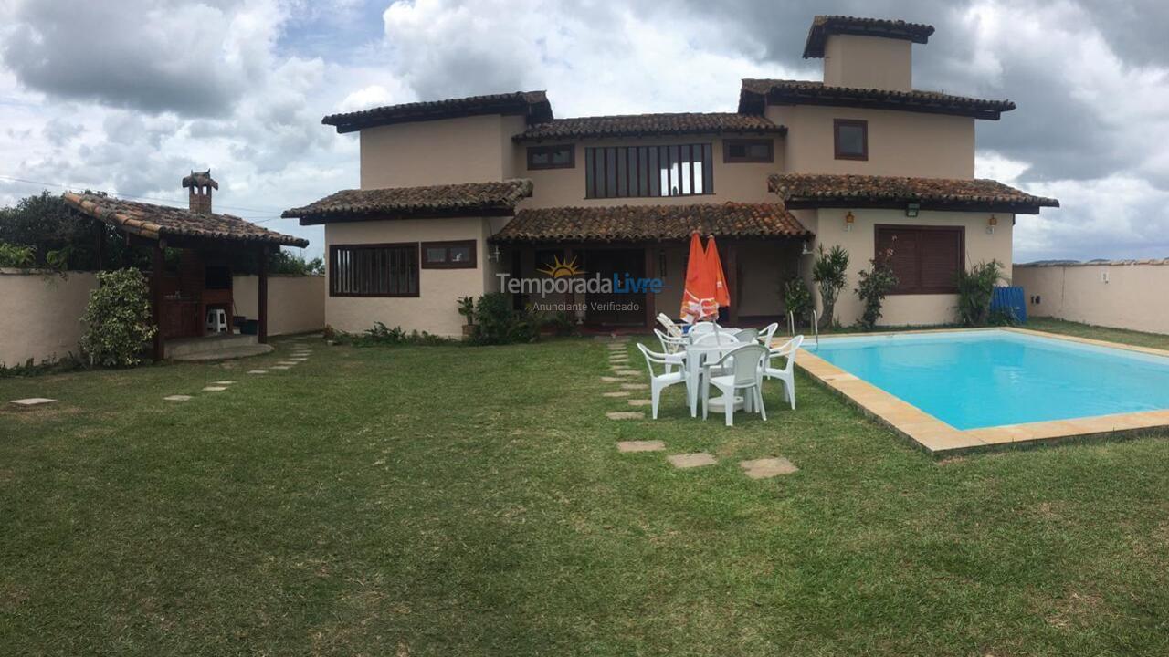 Casa para aluguel de temporada em Armação dos Búzios (Praia da Marina)