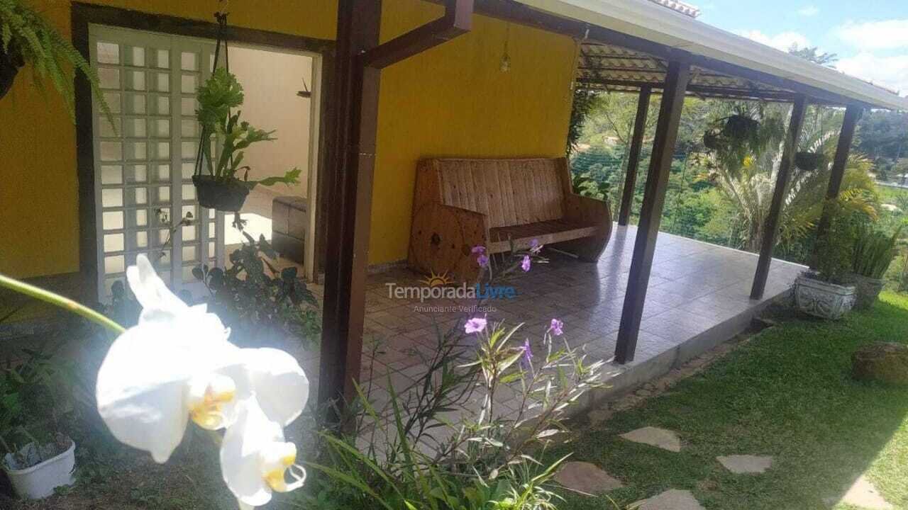Chácara / sítio para aluguel de temporada em Esmeraldas (Condomínio Sete Lagos)