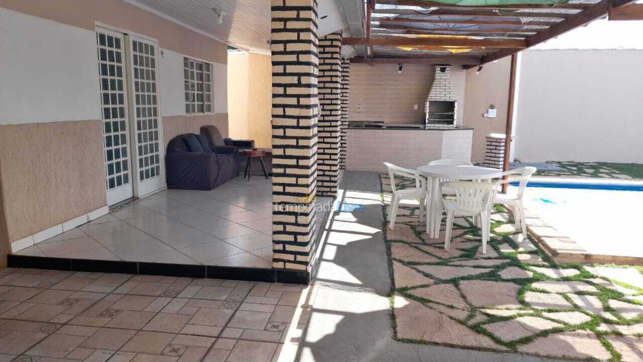 Casa para aluguel de temporada em Planaltina (Proximo A Lagoa Formosa)