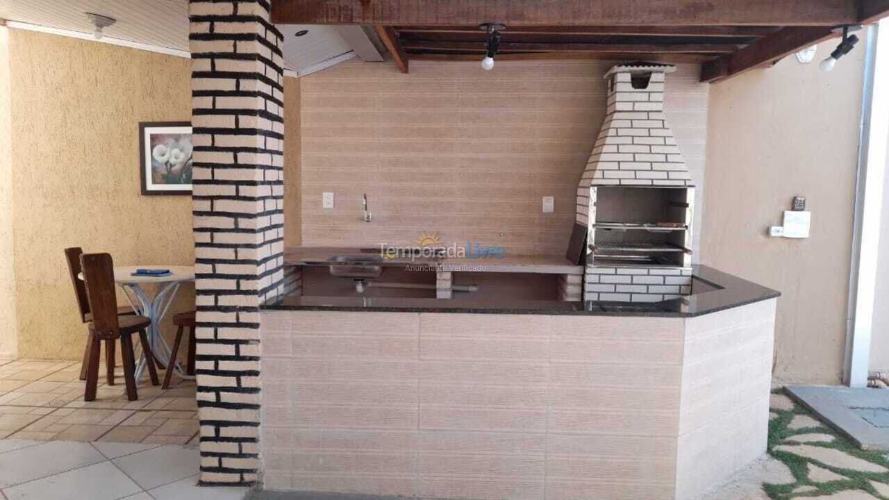 Casa para aluguel de temporada em Planaltina (Proximo A Lagoa Formosa)
