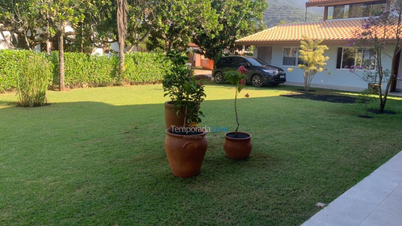 Casa para alquiler de vacaciones em Ubatuba (Lagoinha)