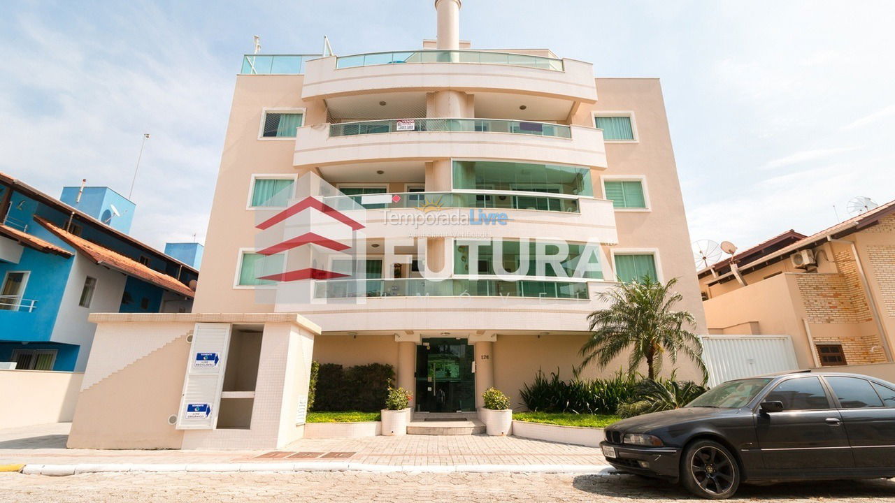 Apartamento para aluguel de temporada em Bombinhas (Praia de Bombas)